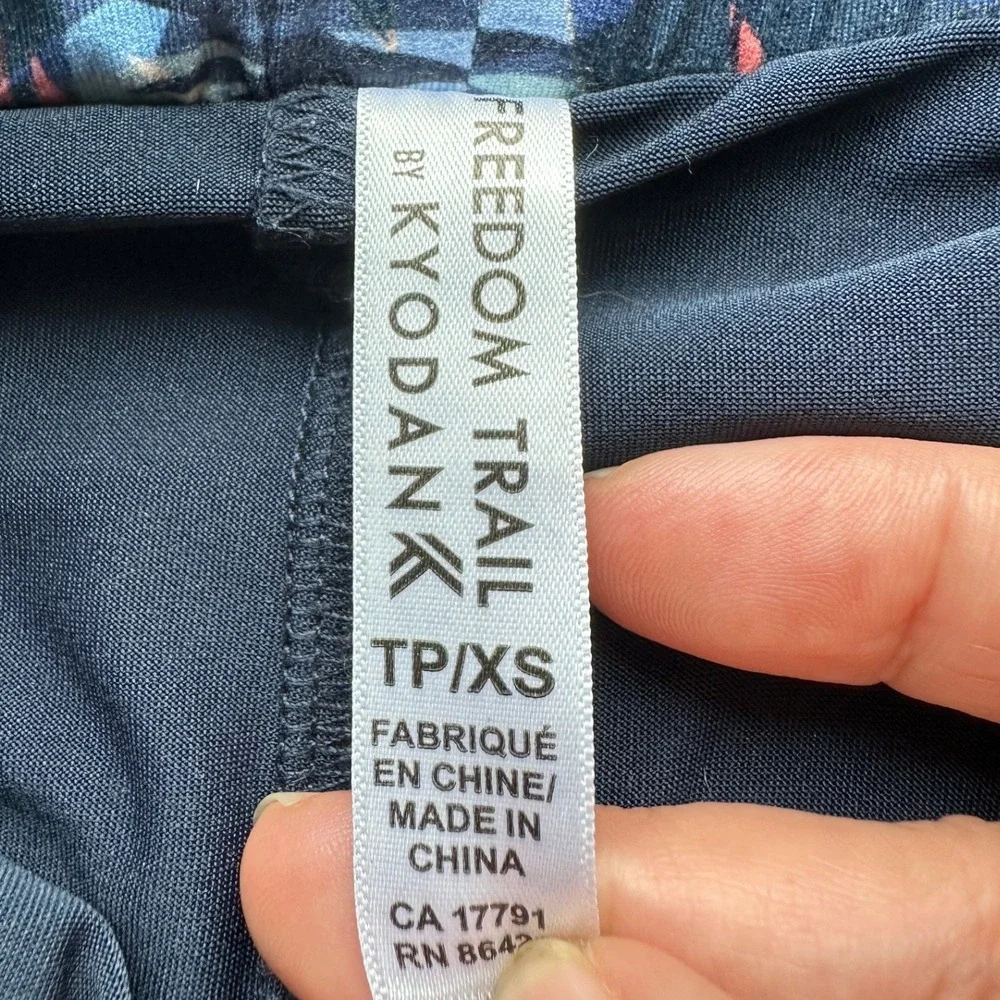 Freedom Trail by Kyodan‎ Skort Blue Tropical Print Activewear XS Workout